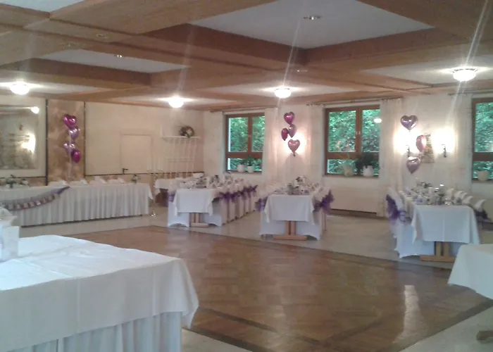 Landgasthof Schwarz Hotel Windsbach
