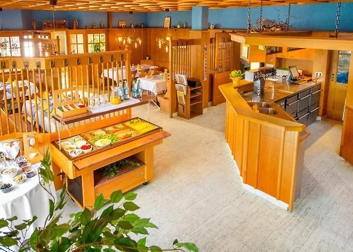 Landgasthof Schwarz Hotel 2*