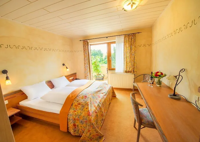 Landgasthof Schwarz Hotel 2*